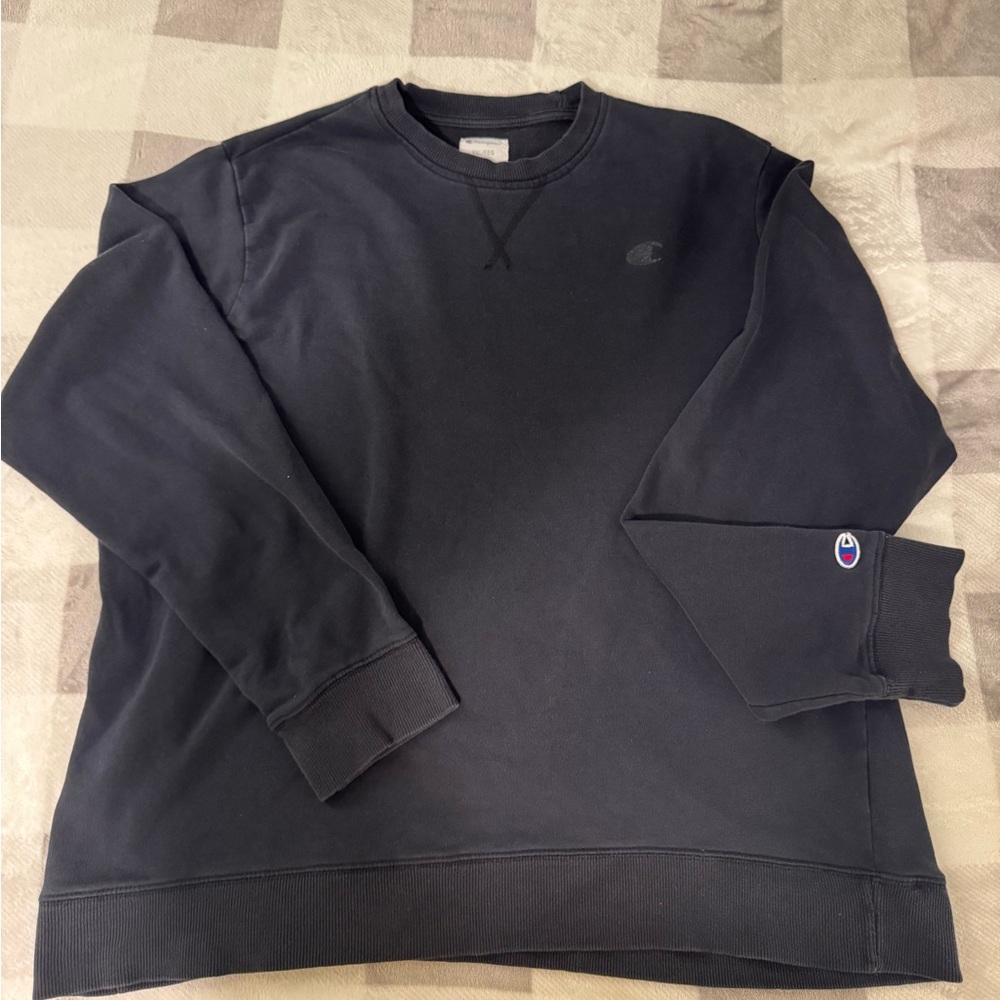 Champion Men's Black Sweater